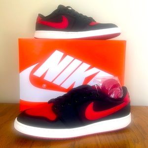 Brand new AJKO 1 Low Bred toe Sz 12